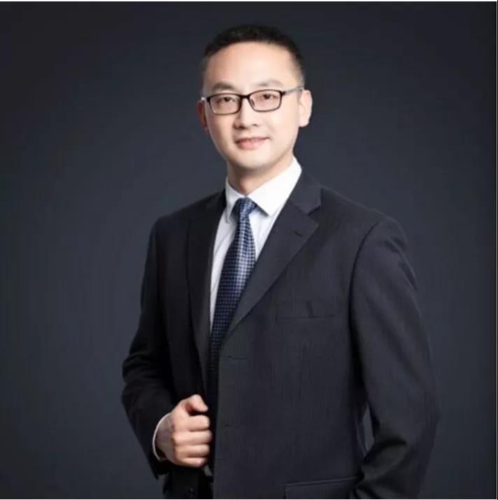 陆在春形象照.jpg