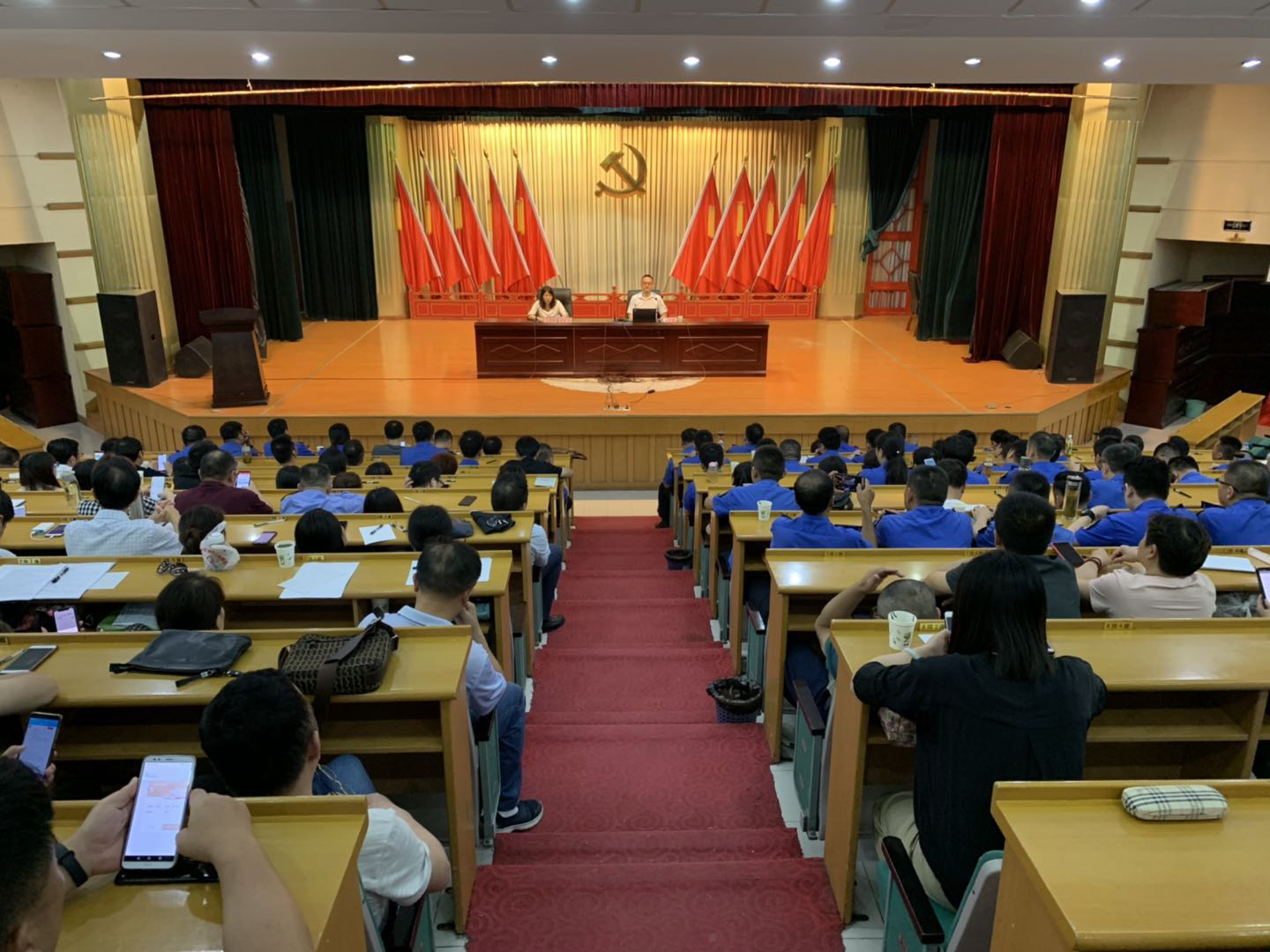 图片1.png